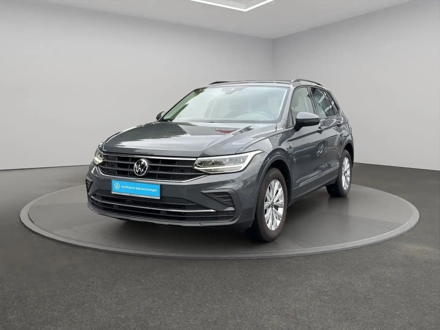 Volkswagen Tiguan 1.5 TSI Life ACC+LED+CARPLAY+KAMERA+SITZH Grau - 2