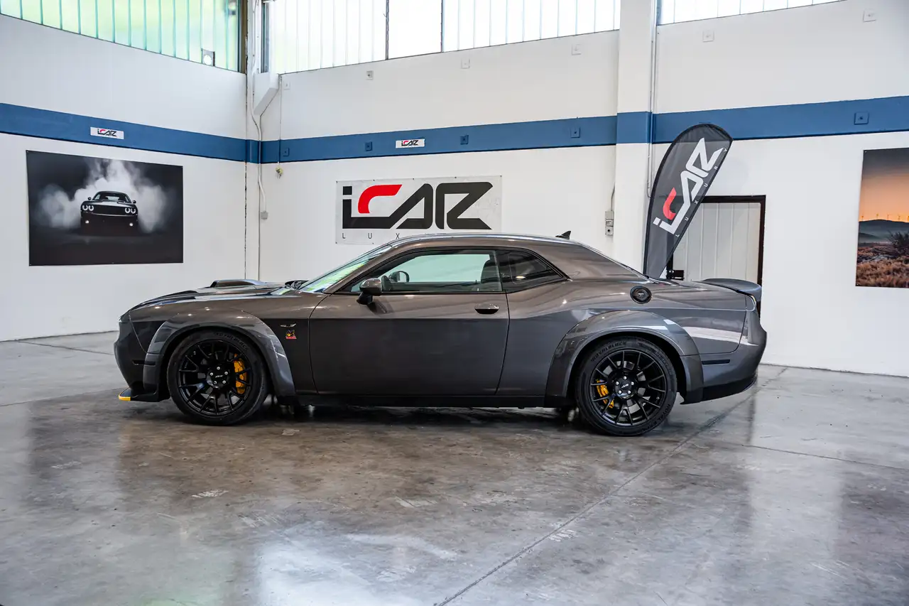 Dodge Challenger 2021