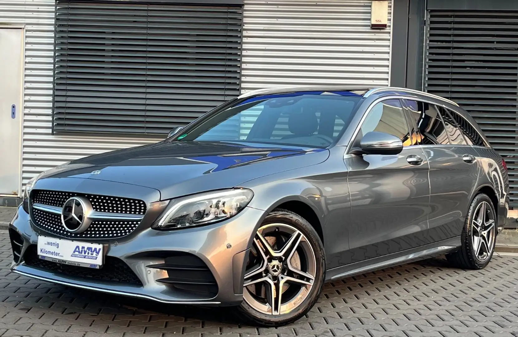 Mercedes-Benz C 300 d 4-Matic AMG Line*AHK*PANO*BURMESTER*VIRT Gris - 2