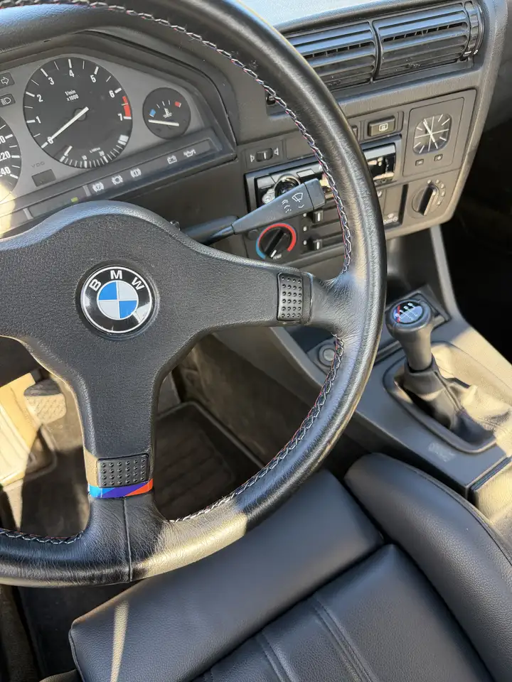 BMW 325 E30 325i, foto 12