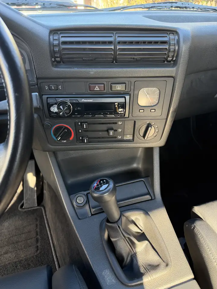 BMW 325 E30 325i, foto 11