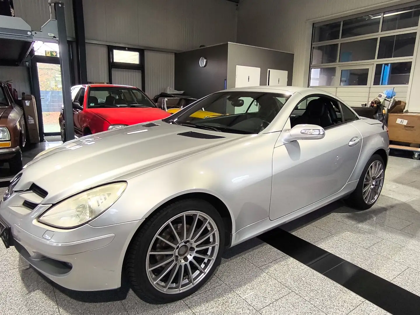Mercedes-Benz SLK 200 Kompressor,XENON,ALU,KLIMA,LEDER Silber - 1