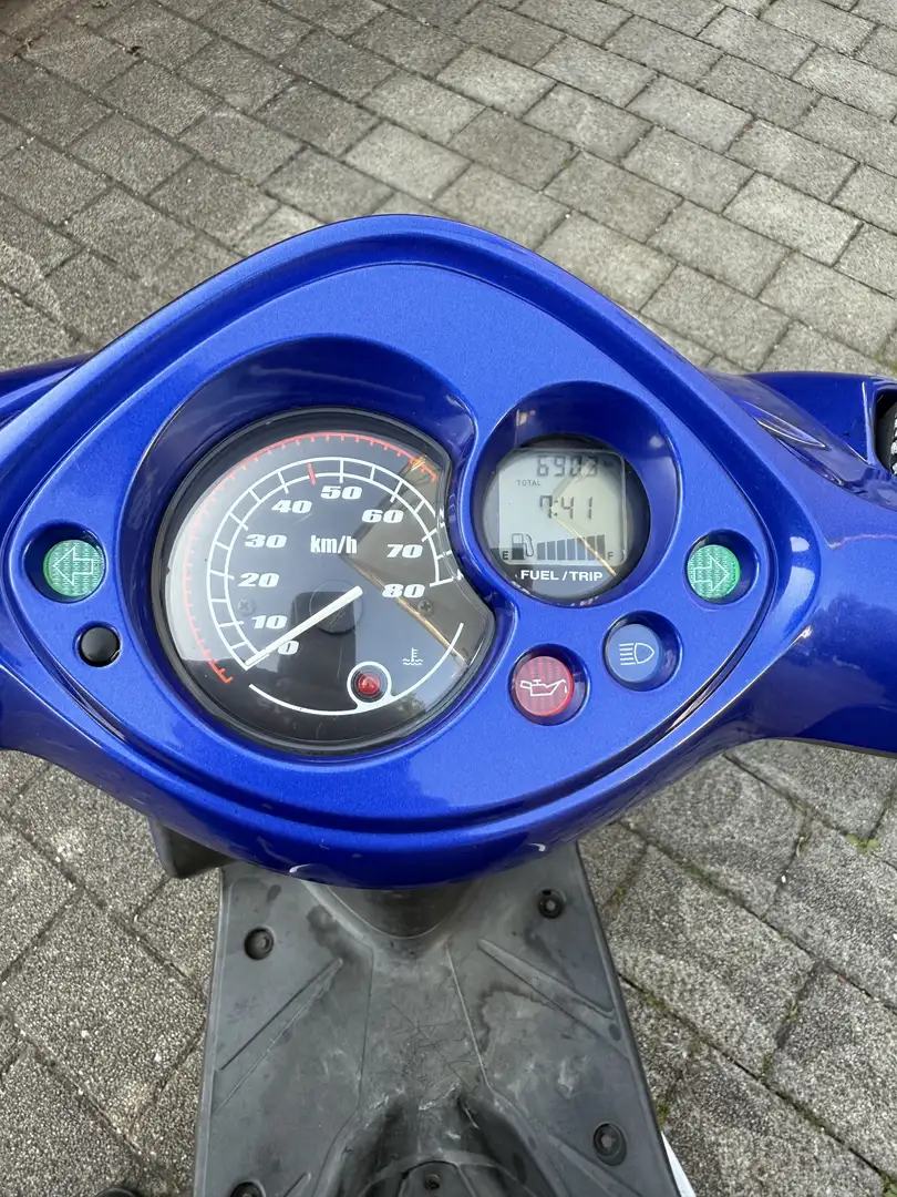 Yamaha Jog RR - 1