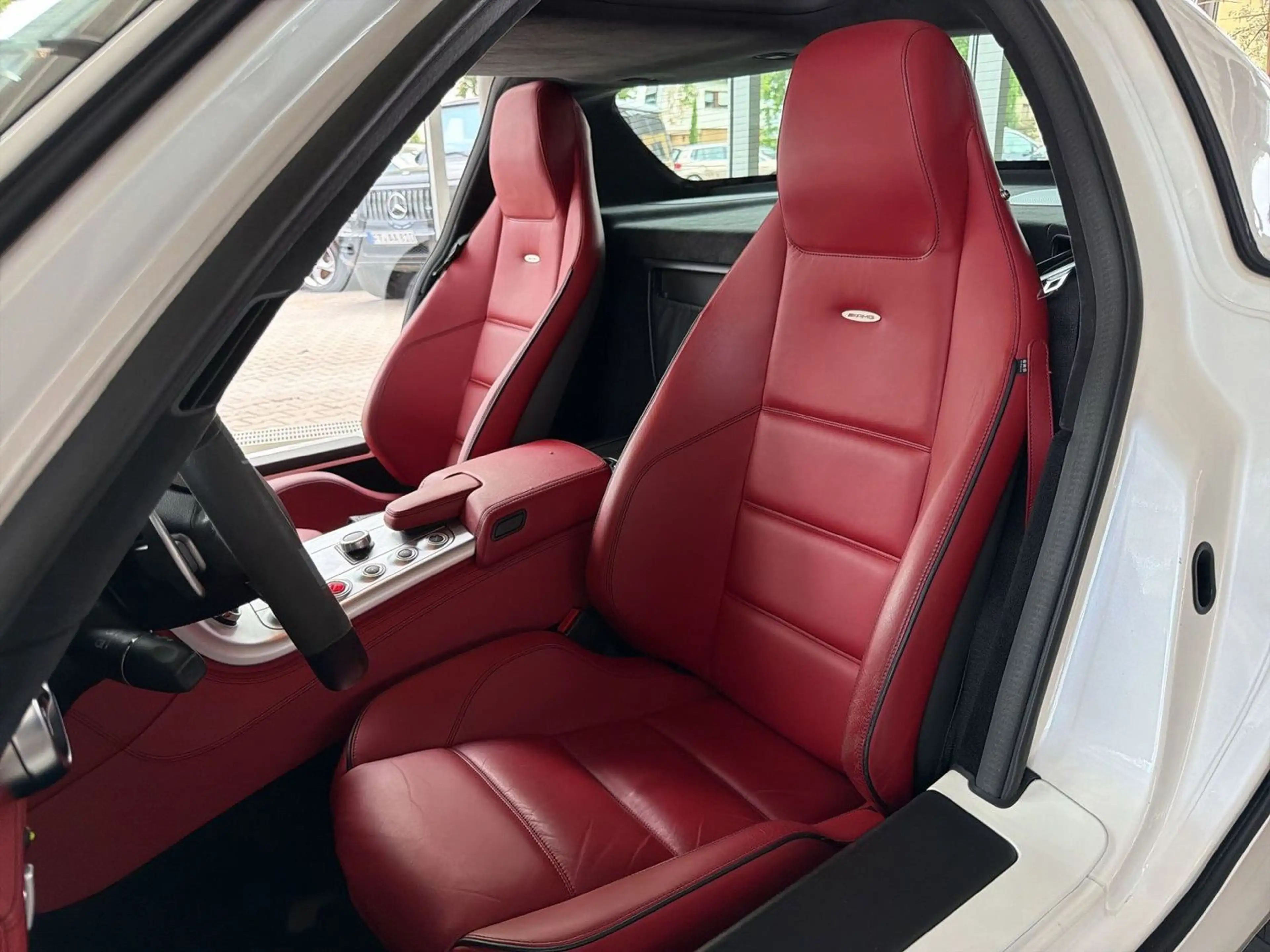 Mercedes-Benz SLS Coupe B&O KERAMIK CARBON DESIGNO MYSTICWHITE — photo 9