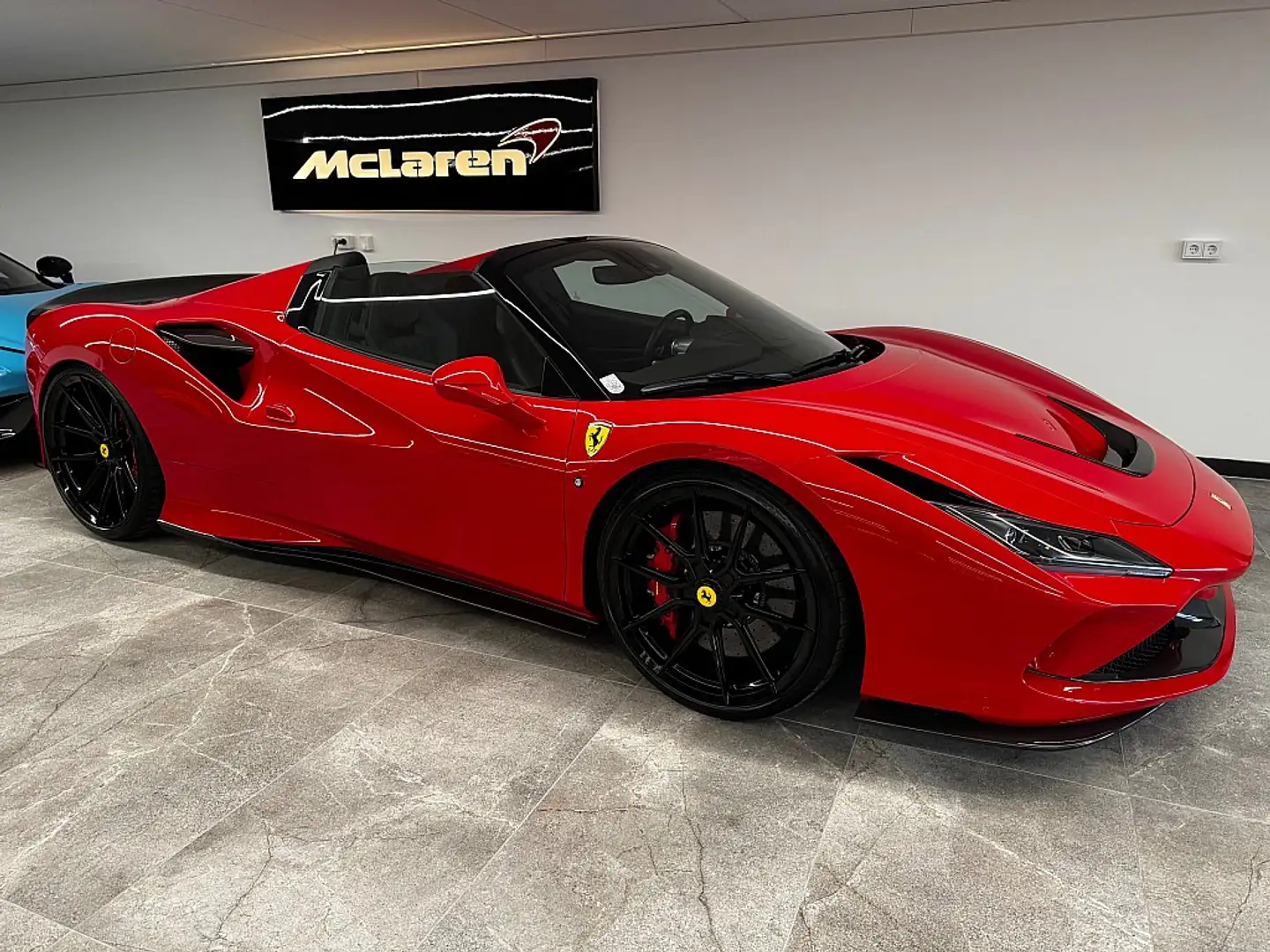 Ferrari F8 Spider Novitec Export 429.990 € Voll Carbon 22 Zoll Se... Red - 1