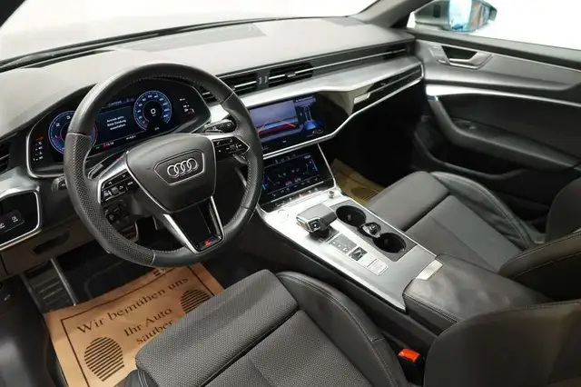 Audi A6 view 12