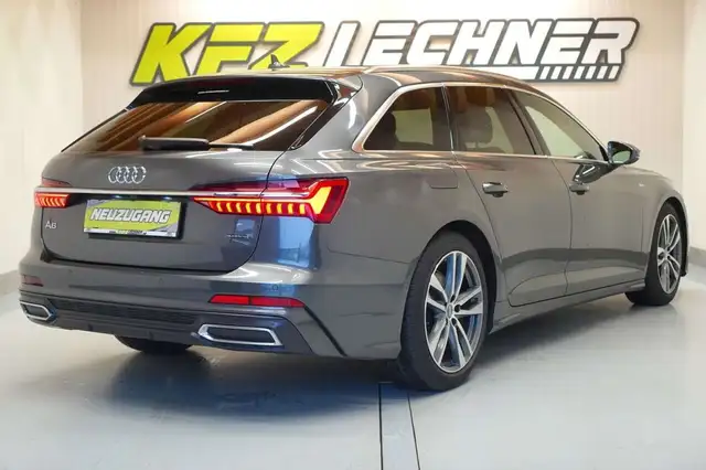 Audi A6 view 4