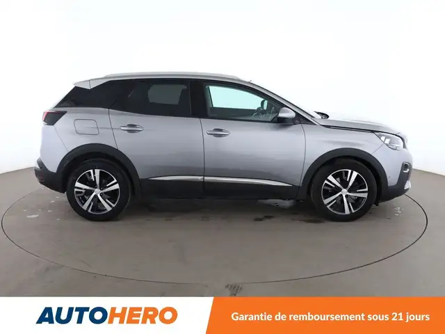Peugeot 3008 view 7