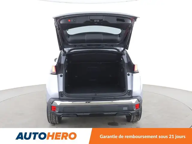 Peugeot 3008 view 16