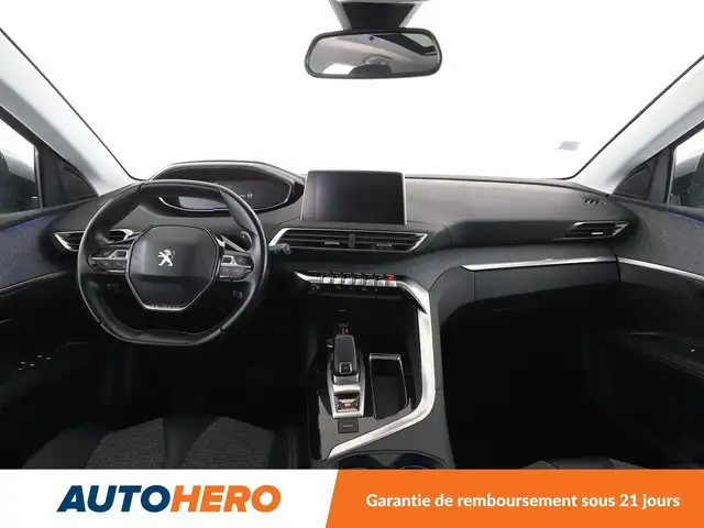 Peugeot 3008 view 12