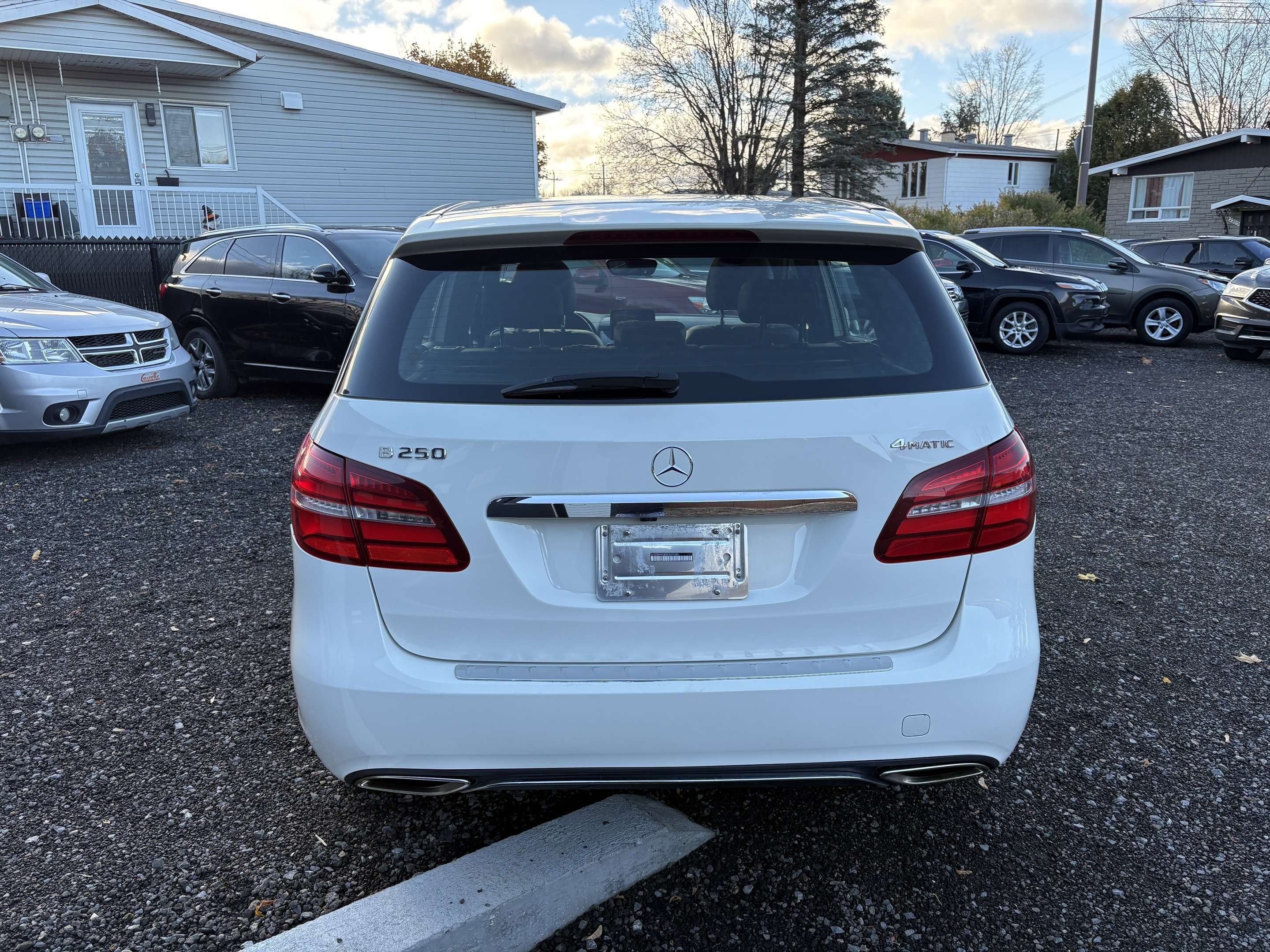 2019 Mercedes-Benz B-Class 4MATIC — photo 1