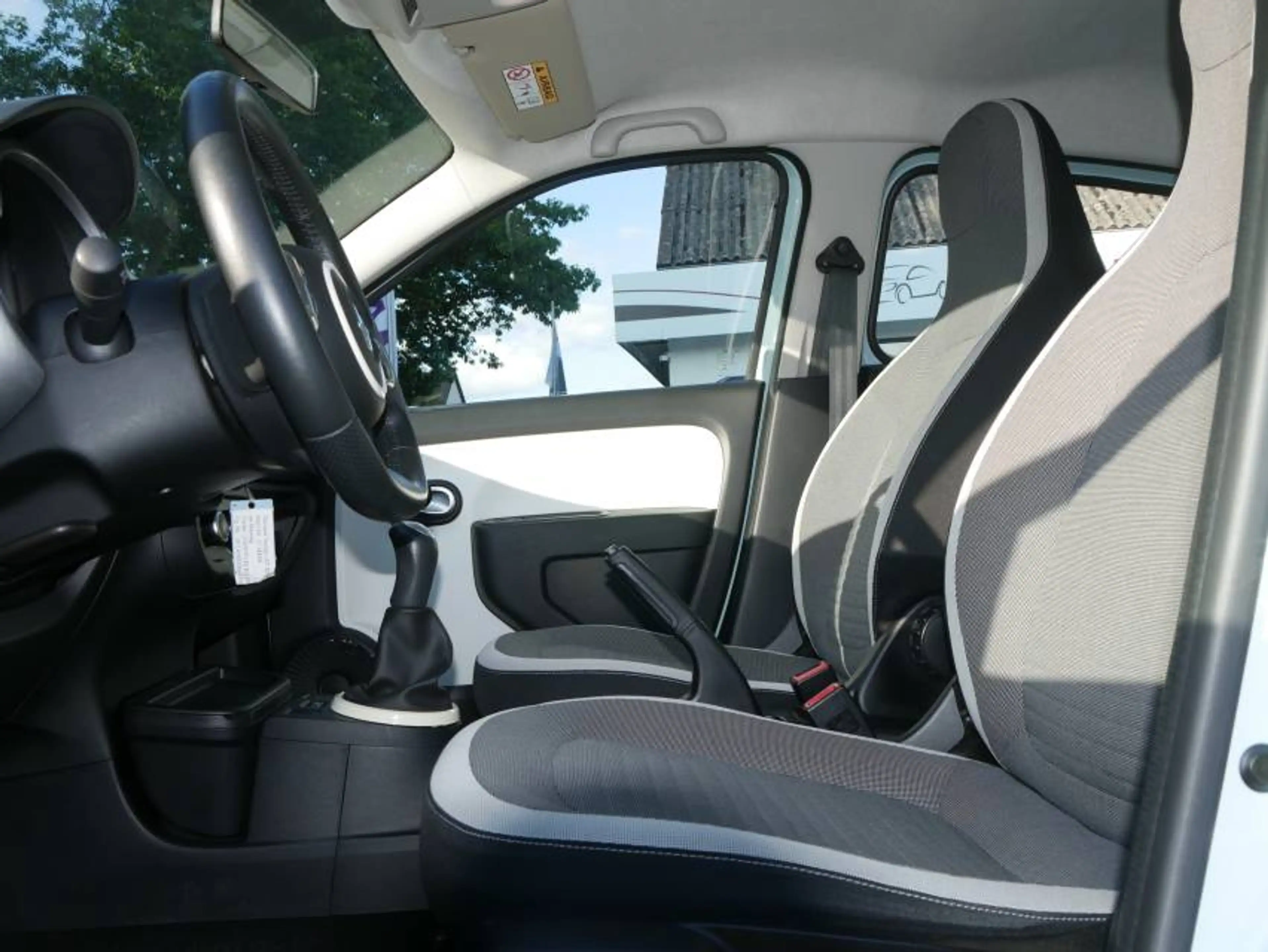 Renault Twingo 1.0 SCe 70 'LIMITED' *Bluetooth*Klima*Tempomat*uvm — photo 9