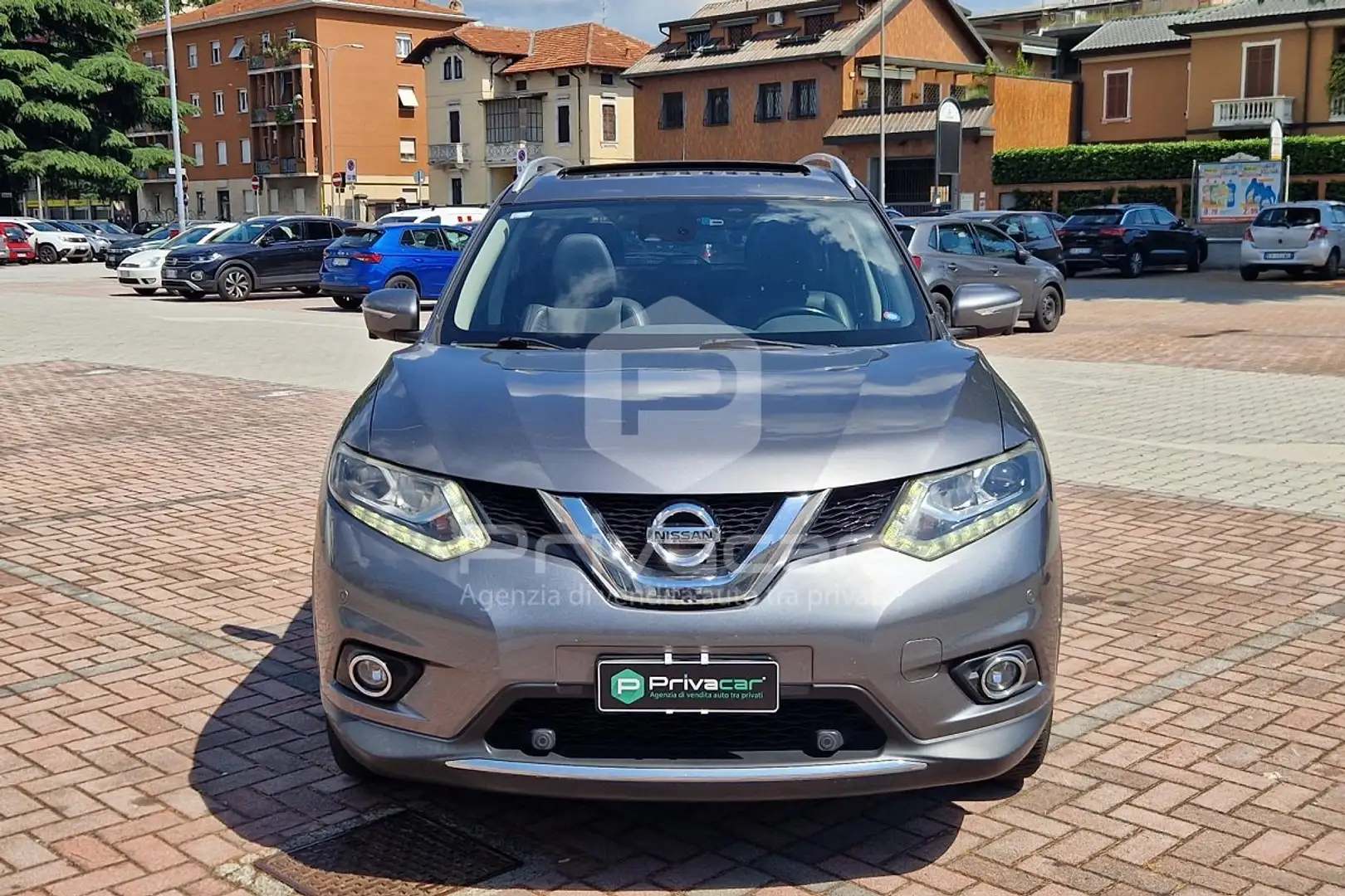 Nissan X-Trail X-Trail 1.6 dCi 4WD Tekna Silber - 2