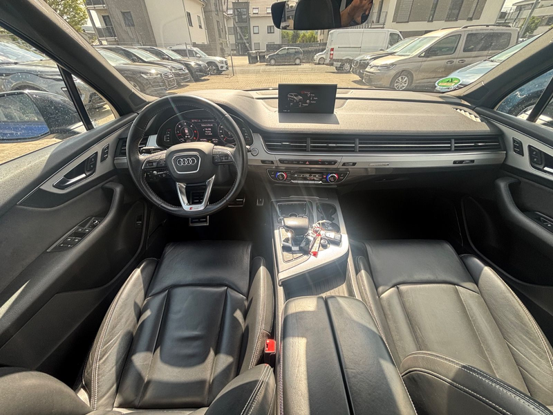 Audi Q7 50 TDI quattro S-Line Plus 7 Sitze Panorama — photo 10