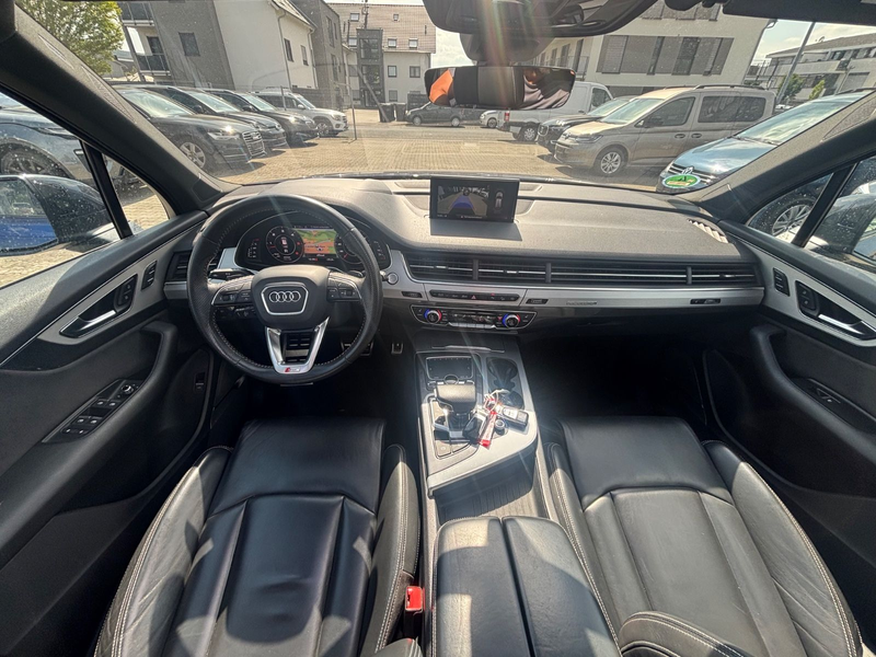 Audi Q7 50 TDI quattro S-Line Plus 7 Sitze Panorama — photo 8
