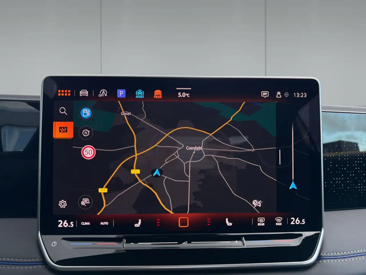Volkswagen Tiguan R-Line 2.0 TDI DSG AHK 20" Keyless Navi AreaView 10