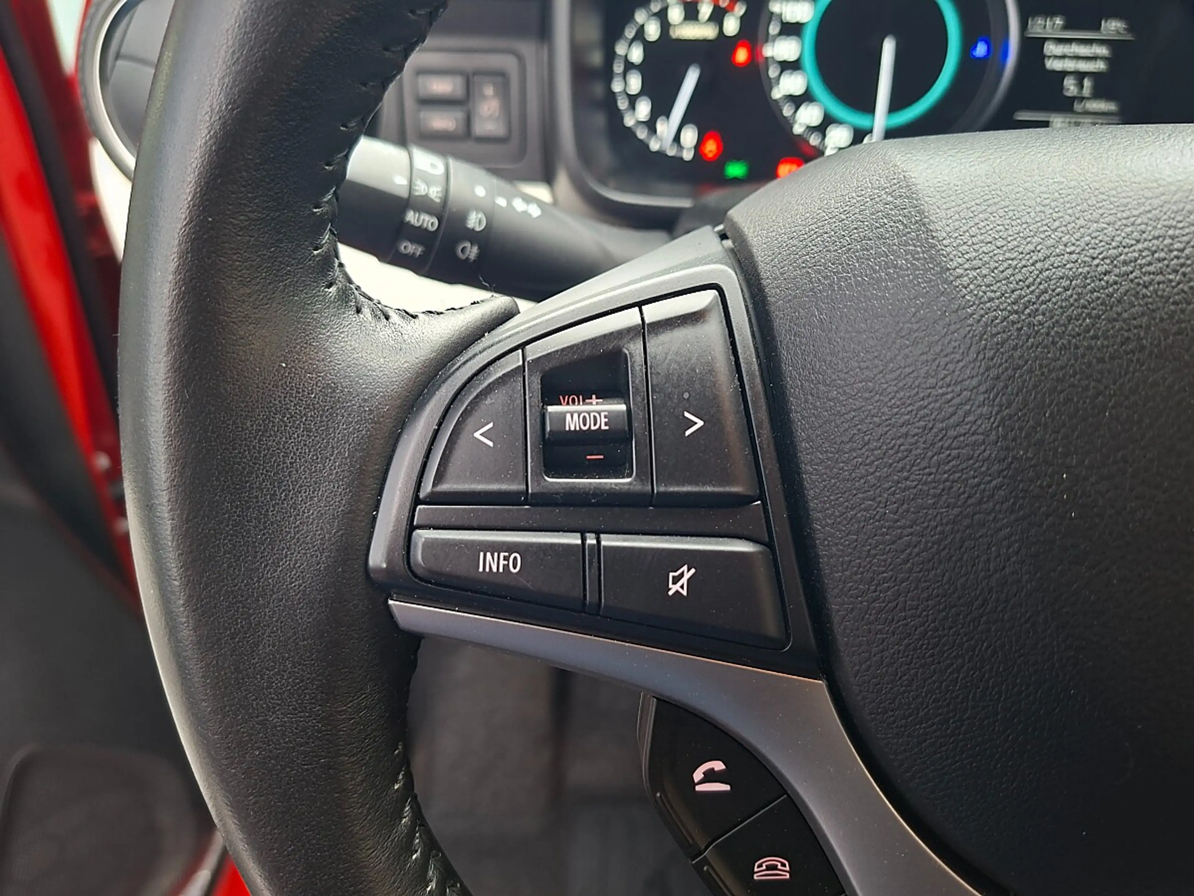 Suzuki Ignis 1,2 Hybrid 4WD Flash "inkl. Winterkompletträder" — photo 14