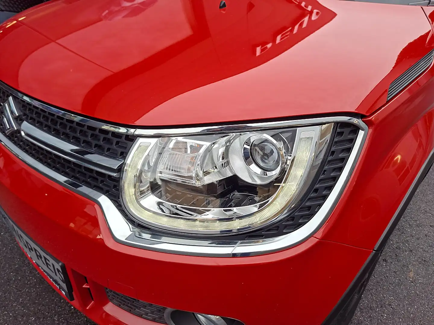 Suzuki Ignis 1,2 Hybrid 4WD Flash "inkl. Winterkompletträder" Rot - 2