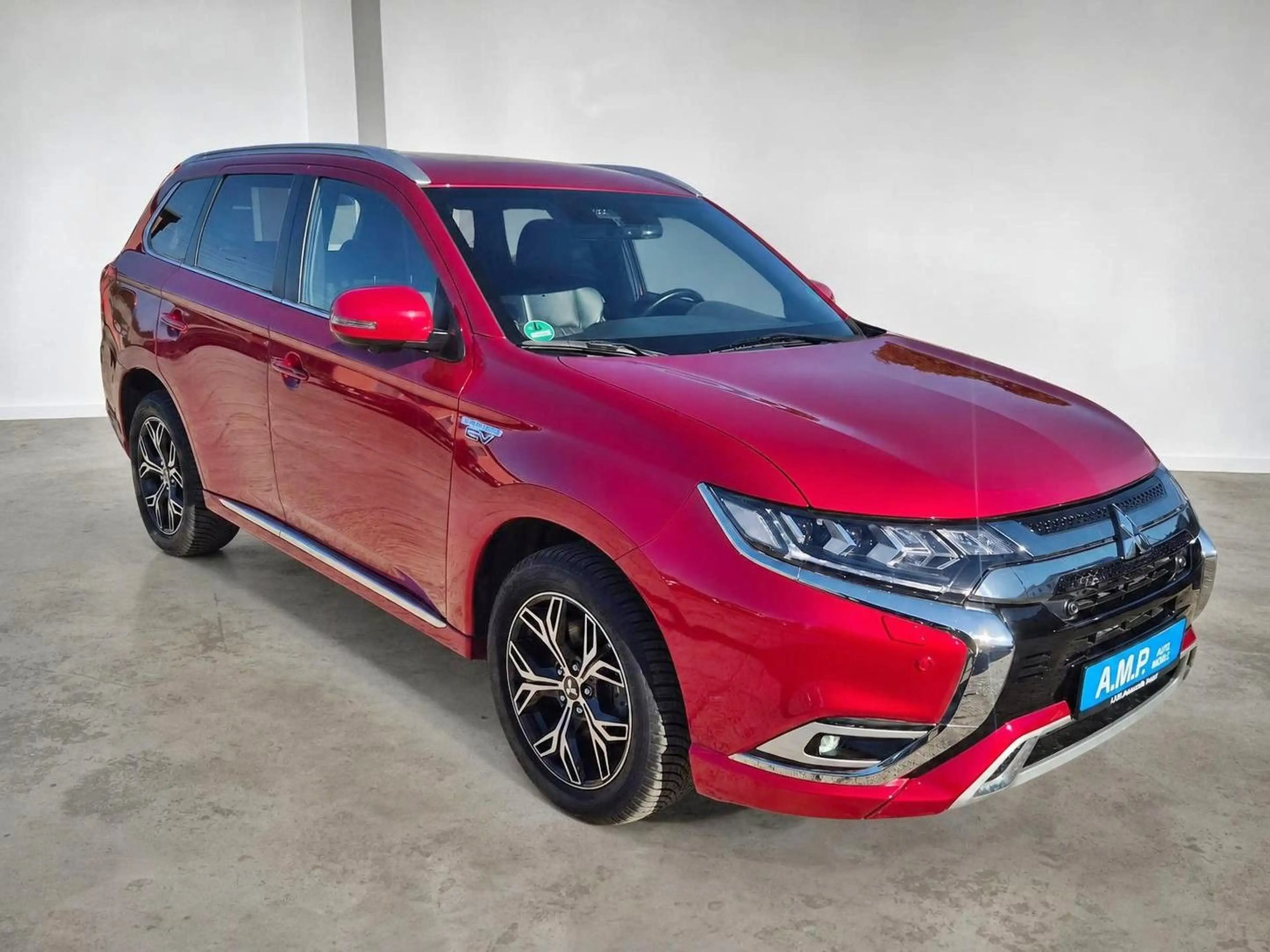 Mitsubishi Outlander PHEV 2.4 Aut. 4WD, GARANTIE, TÜV NEU, — photo 3