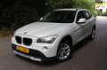 BMW X1 SDrive18i Executive Clima Cruise Navi NAP 2e Eignr Weiß - thumbnail 1