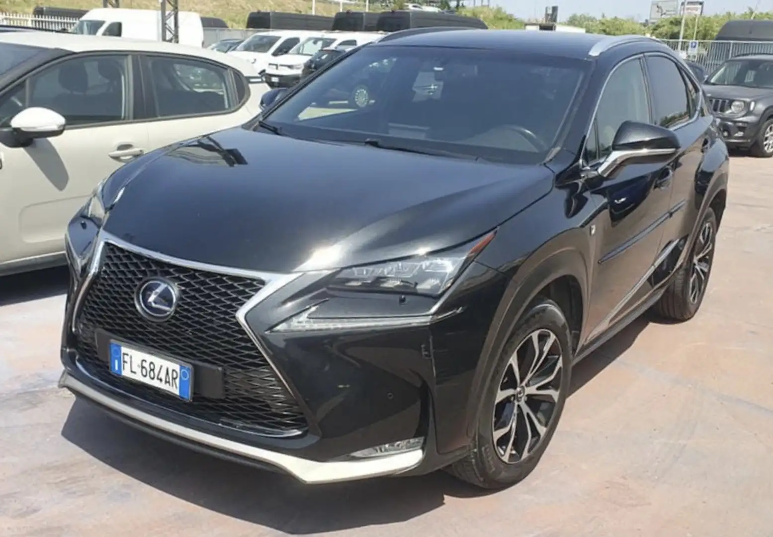 Lexus NX 300h 2.5 H F -Sport AWD aut. Nero - 1