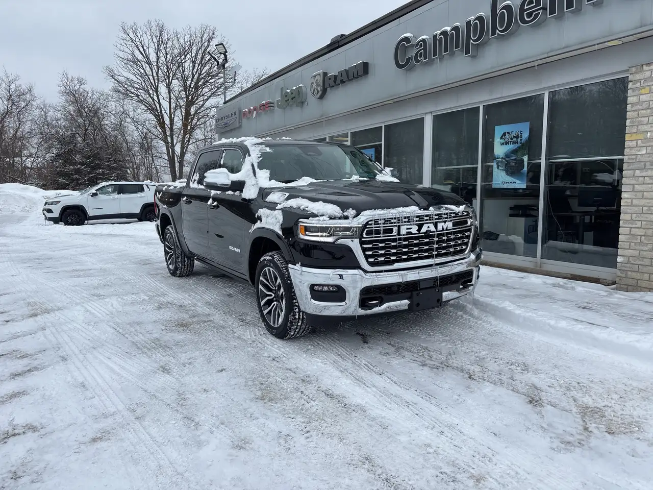 RAM 1500 снимка RAM 1500