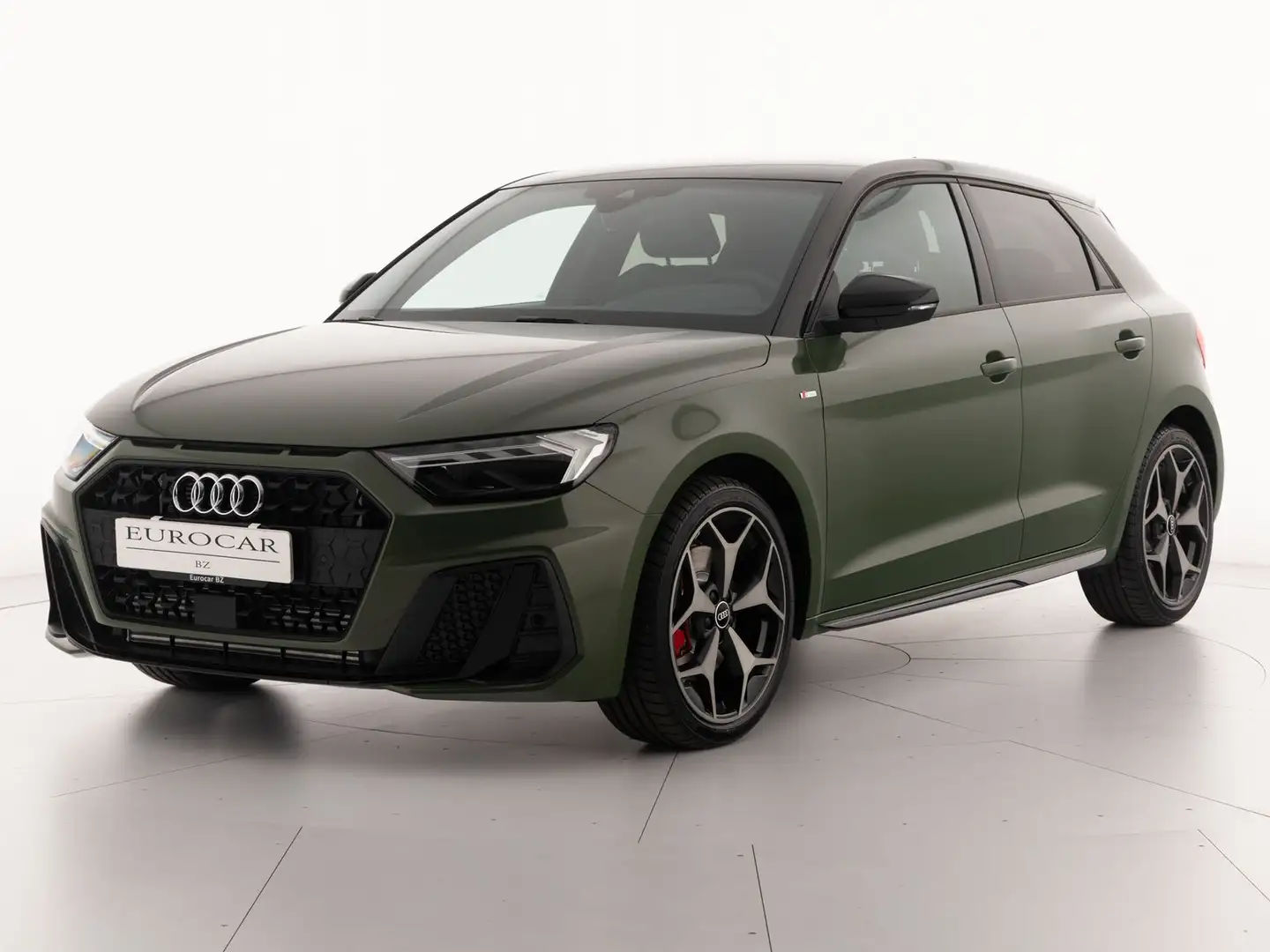 Audi A1 sportback 40 2.0 tfsi identity black 207cv s-troni Verde - 1