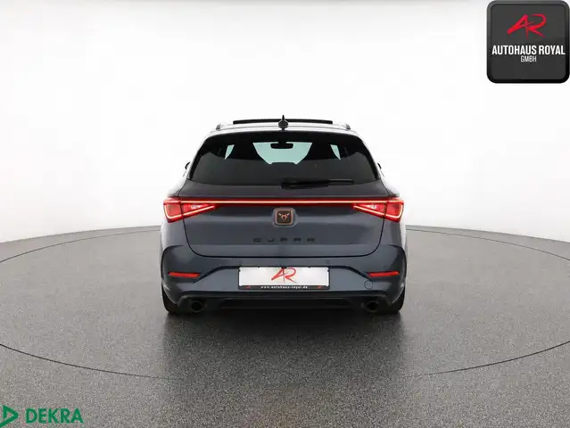 Cupra Leon view 4
