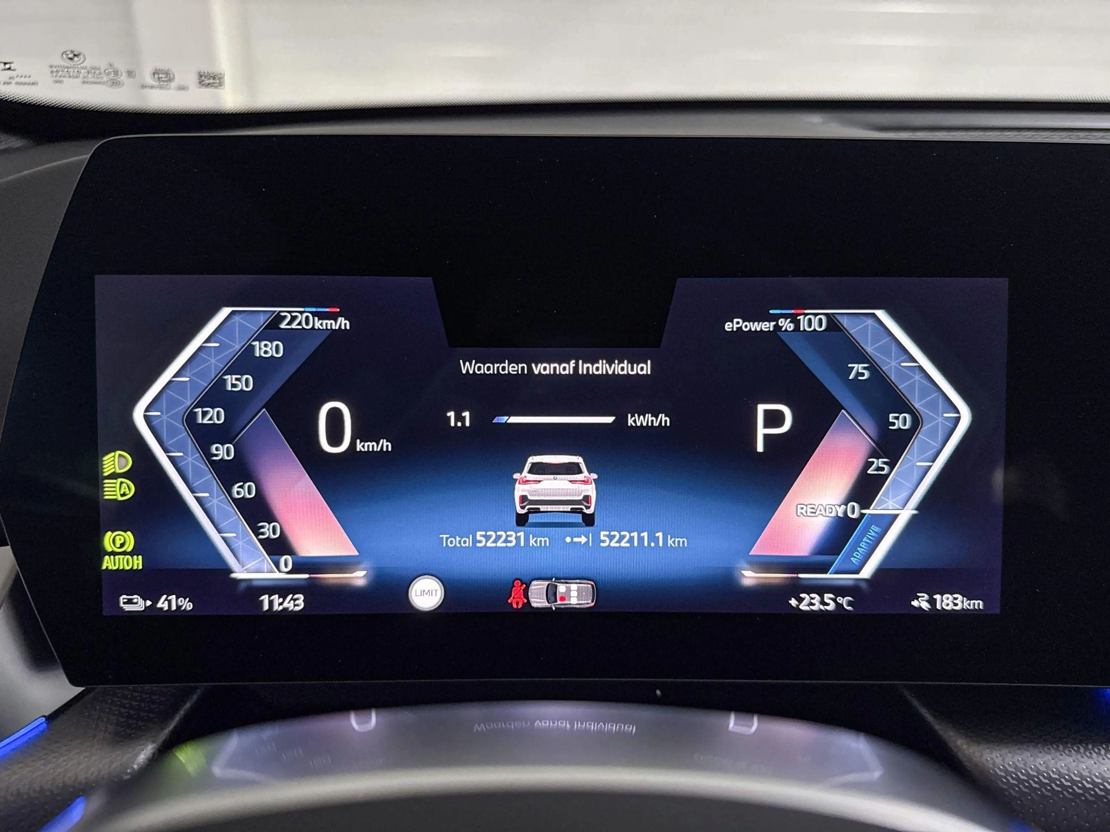 BMW iX1 xDrive30 Launch Edition | Comfort Access | M-Sport — photo 13