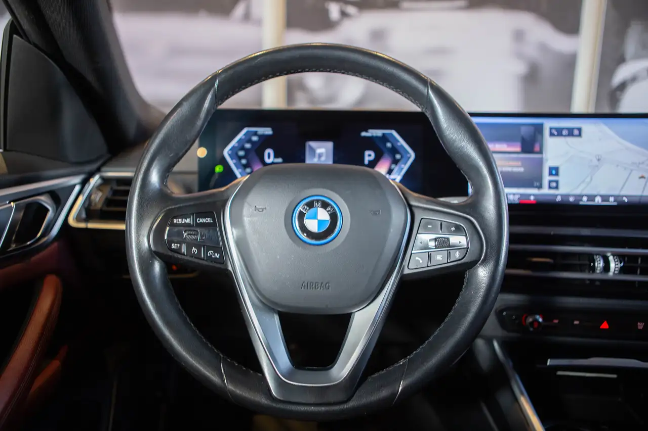 BMW i4 снимка BMW i4