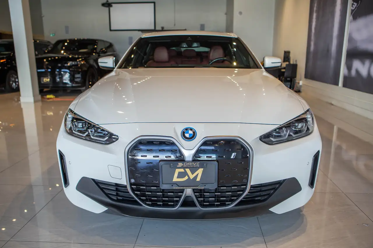 BMW i4 снимка BMW i4