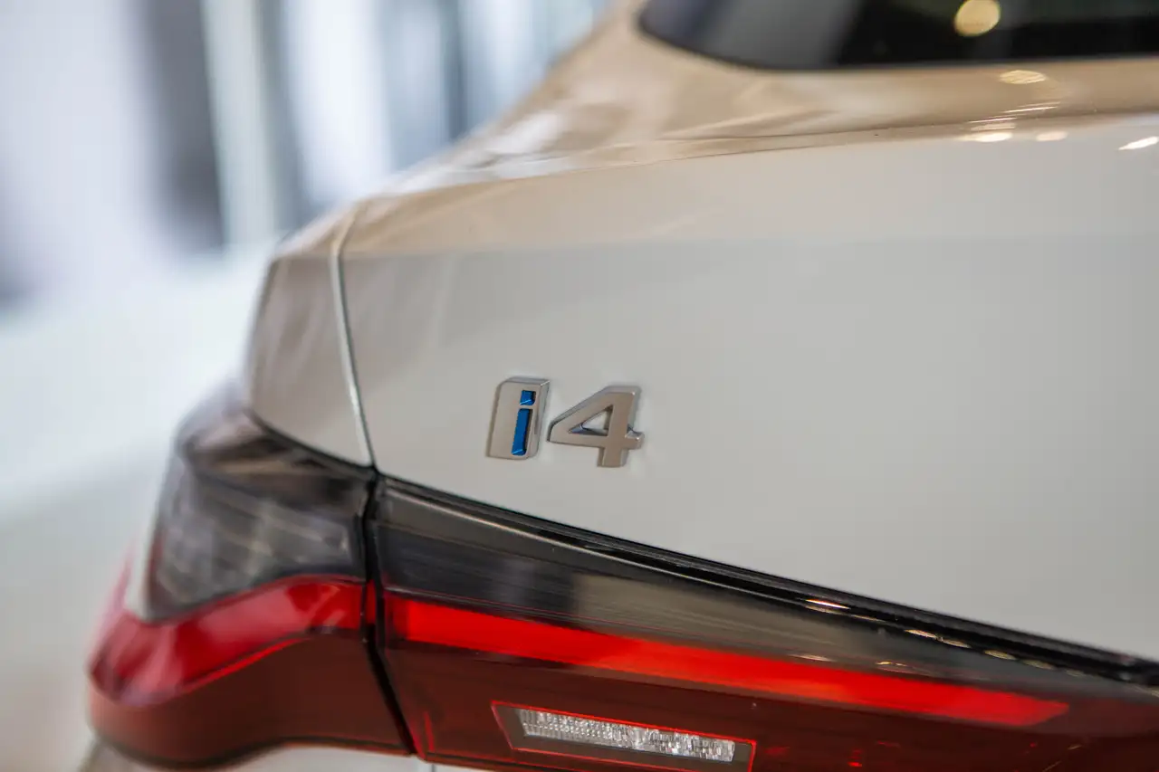 BMW i4 снимка BMW i4