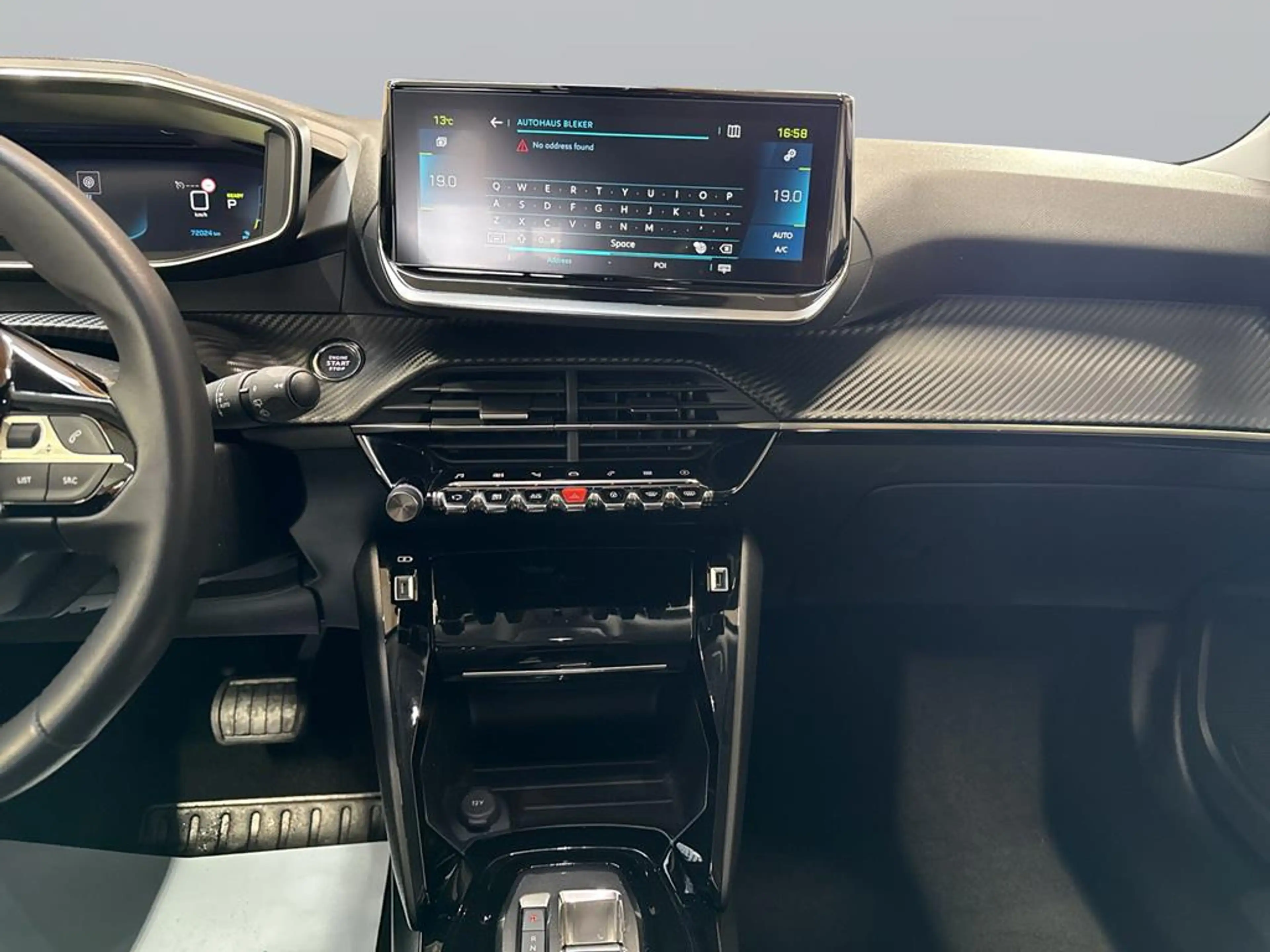 Peugeot e-2008 Elektromotor Allure Pack — photo 11