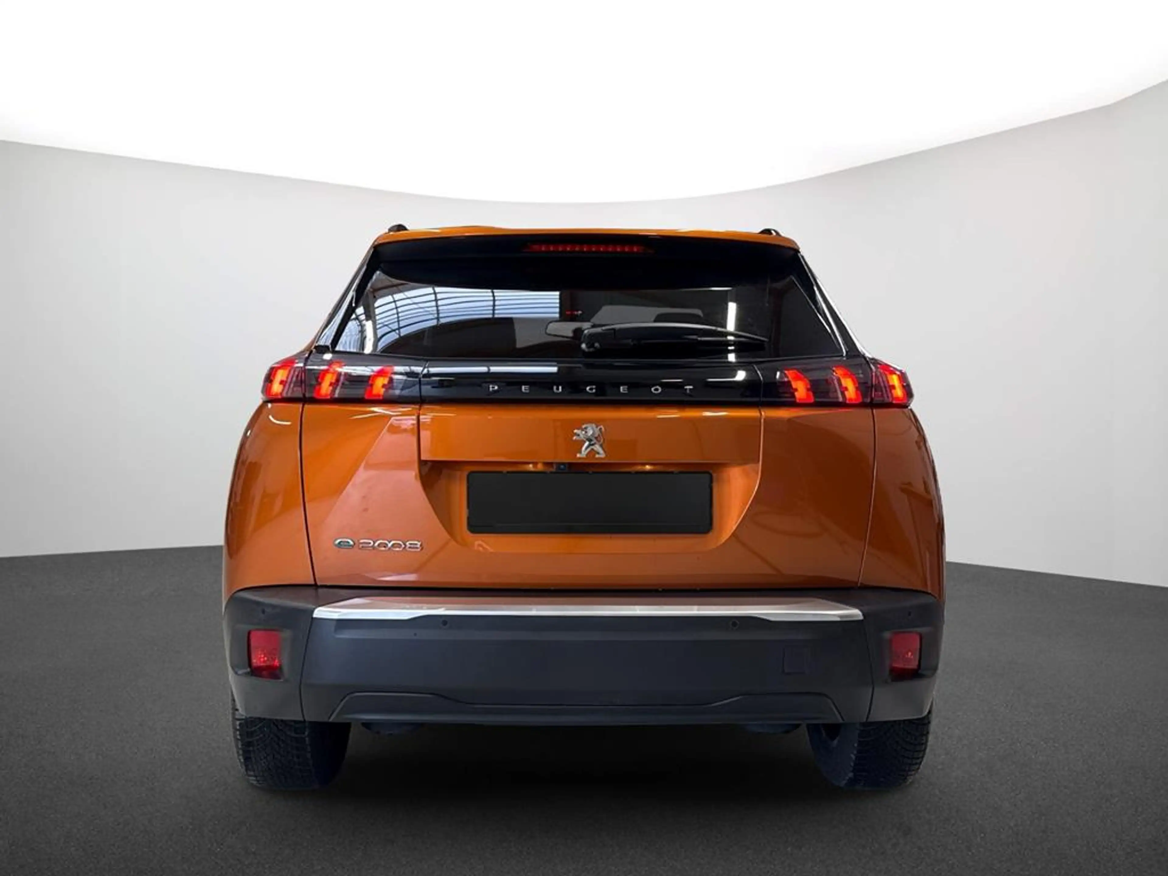 Peugeot e-2008 Elektromotor Allure Pack — photo 3