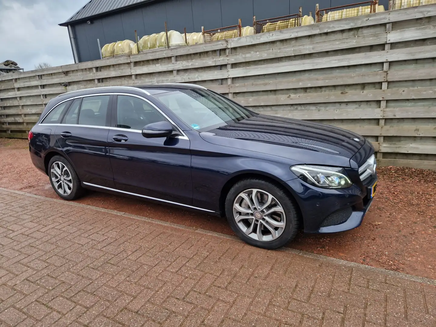 Mercedes-Benz C 350 Estate e Lease Edition Blue - 1