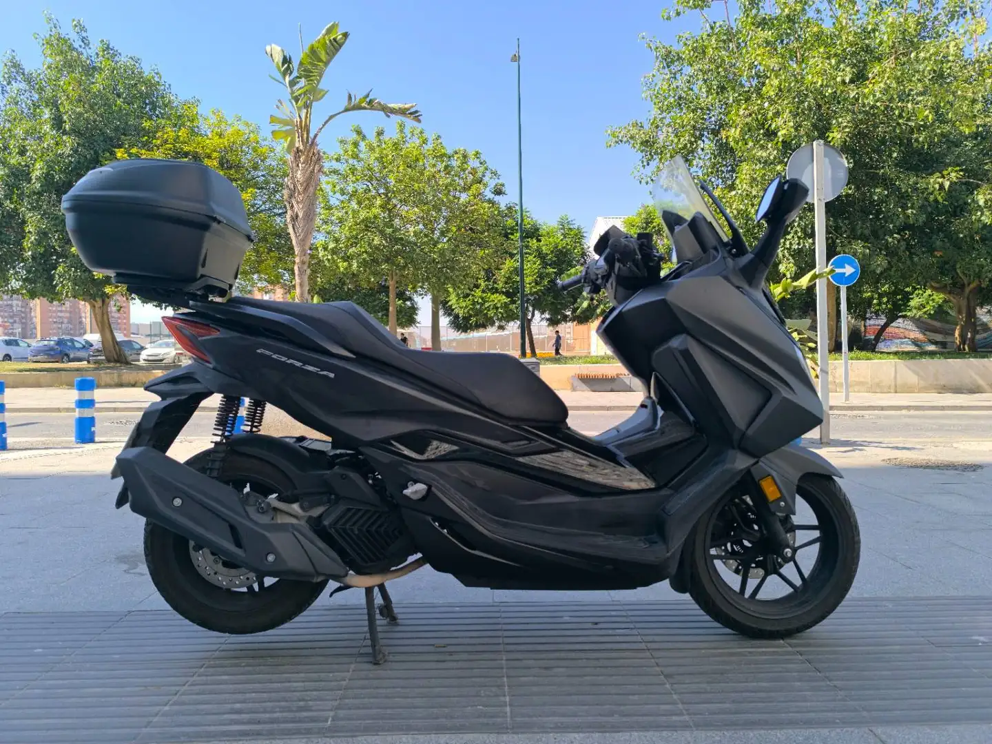 Honda Forza 125 NSS125ADP Negro - 1