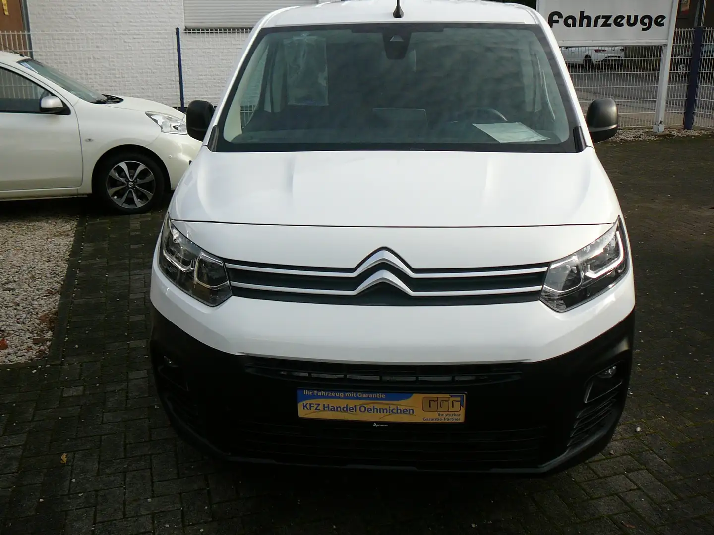 Citroen Berlingo Club M/L1,Sehr gepflegt,Klima,Rückfahrkamera,! Weiß - 2