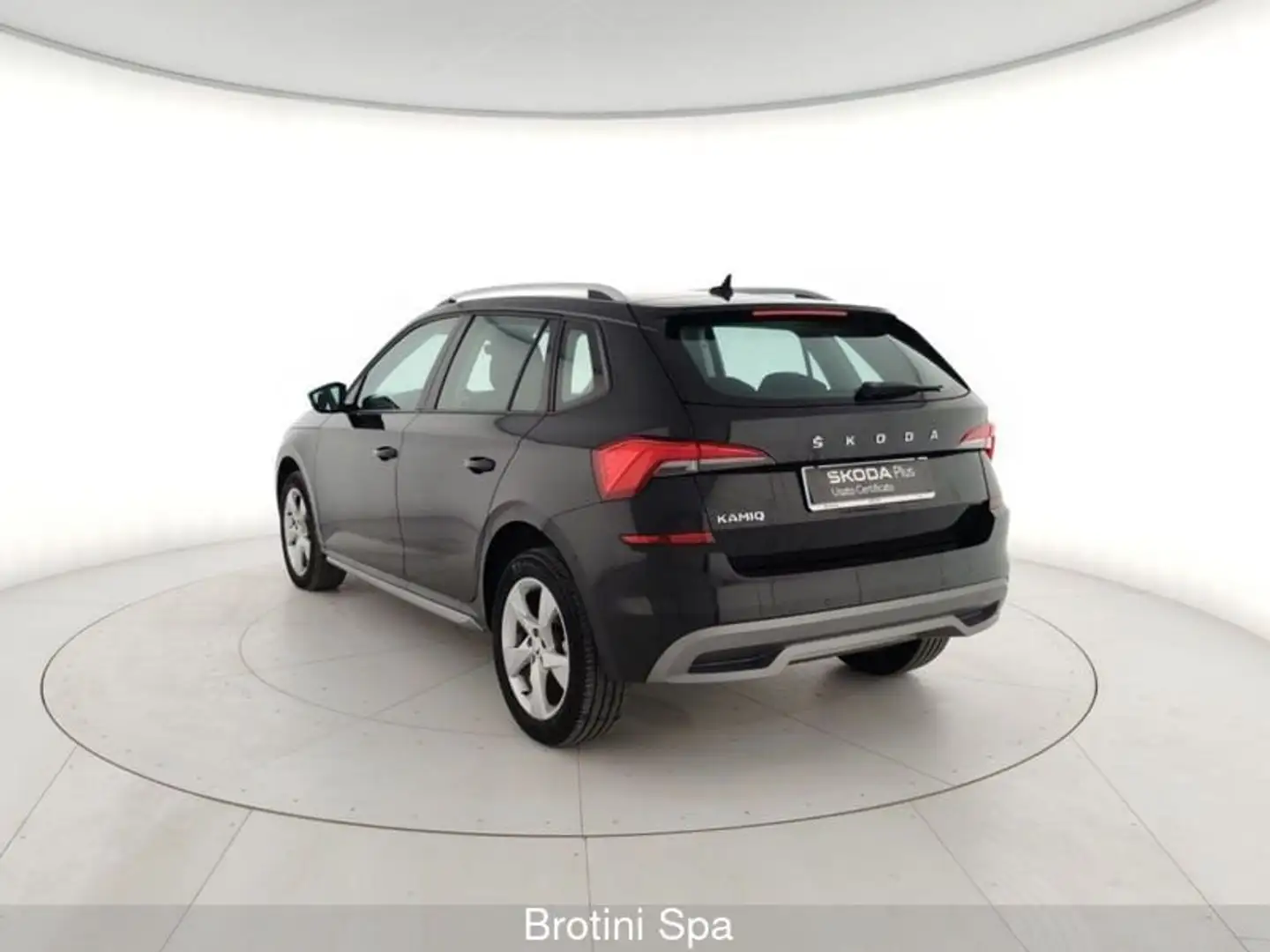 Skoda Kamiq 1.0 TSI 115 CV Style Nero - 2