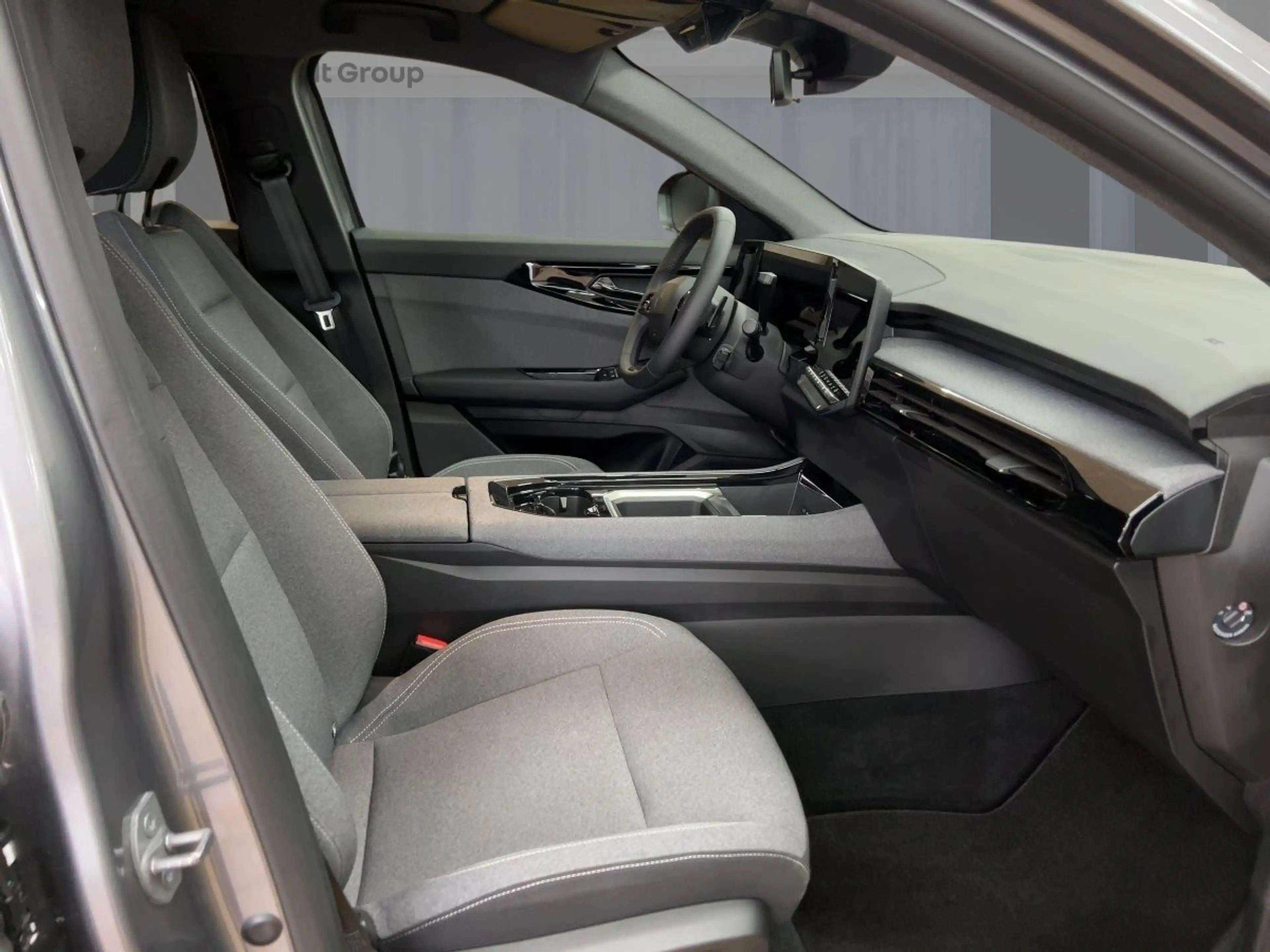 Renault Austral Evolution Mild Hybrid 160 Automatik SHZ BT — photo 8