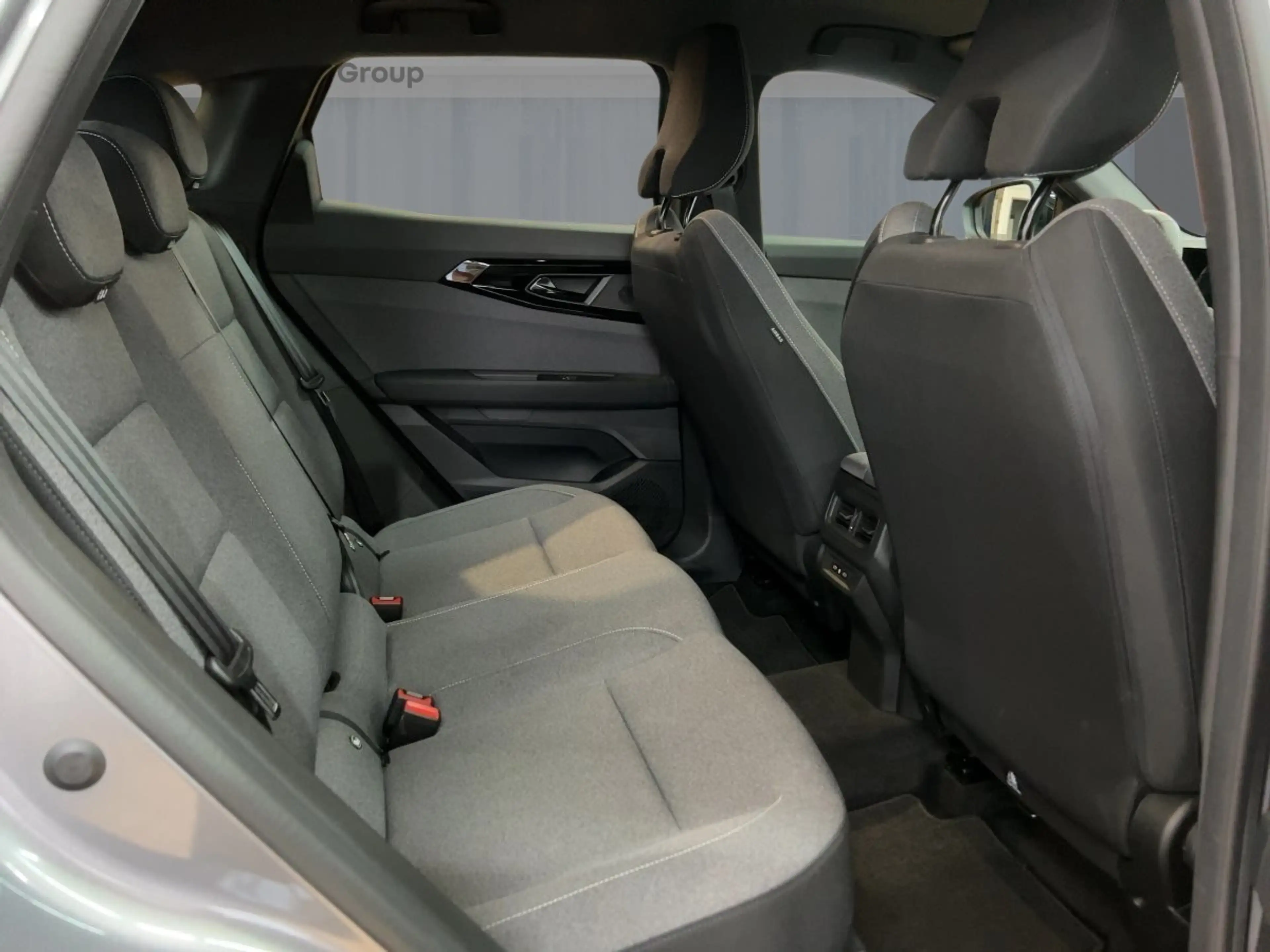 Renault Austral Evolution Mild Hybrid 160 Automatik SHZ BT — photo 9