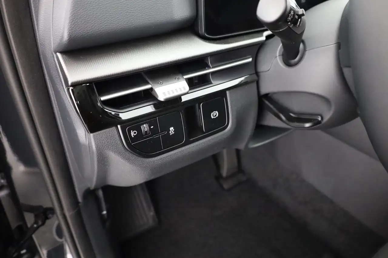 Kia Sportage 1.6 T-GDI Aut. Facelift LED ACC Navi AHK, миниатюра 23