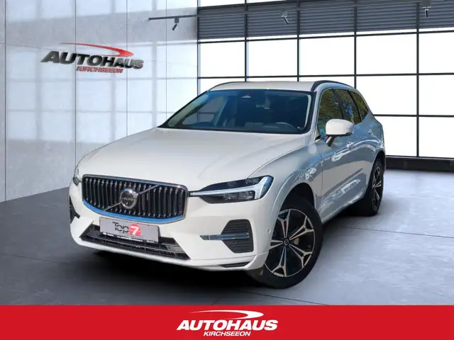 Volvo XC60 B4 (Benzin) Momentum Pro 2WD Automatik Navi