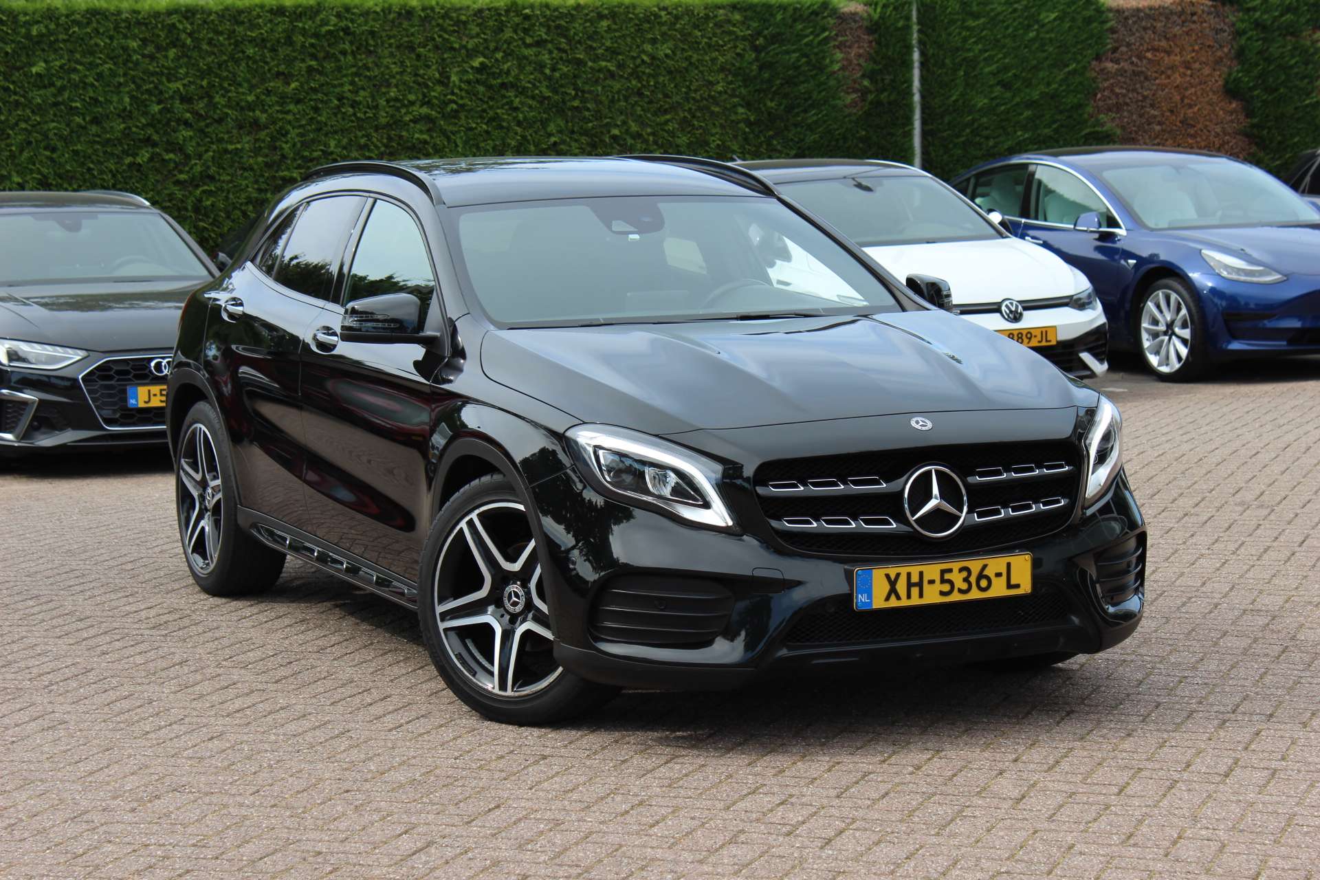 Mercedes-Benz GLA 180