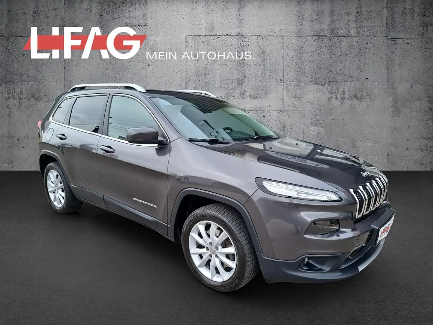 Jeep Cherokee 2,0 MultiJet II AWD Limited Aut. Grijs - 1