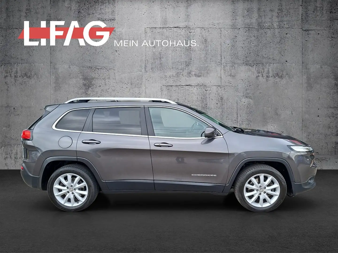 Jeep Cherokee 2,0 MultiJet II AWD Limited Aut. Grijs - 2