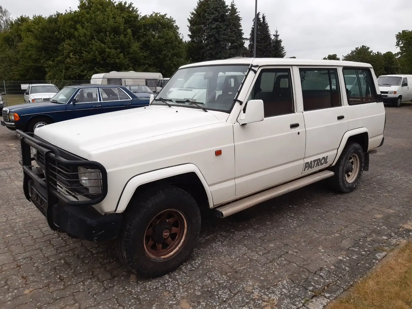 Nissan Patrol - 260 - 2,8 Turbo - Diesel lang -7 Sitzer Weiß - 1