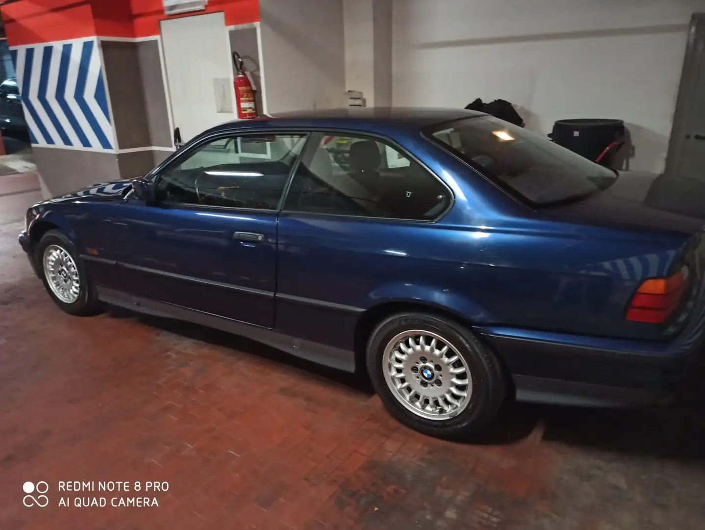 BMW 318 318is Coupe Thunder Blu/Azzurro - 1