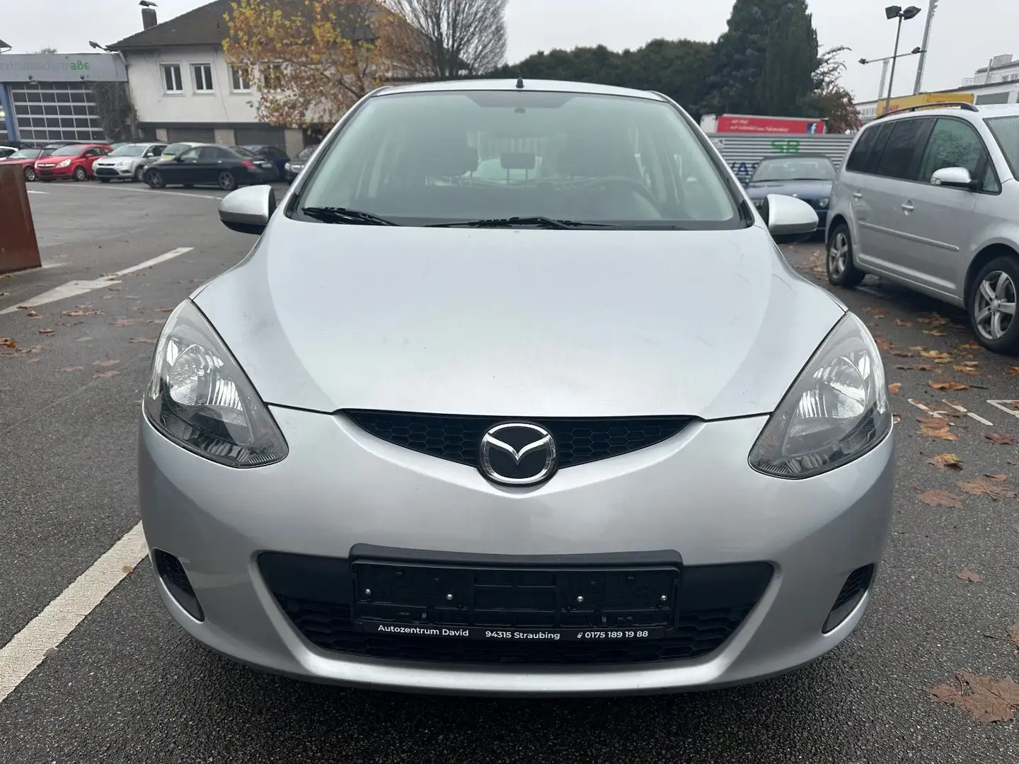 Mazda 2 Lim. 1.3 Independence*TÜV &Serv. neu*1.Hand* Silber - 2