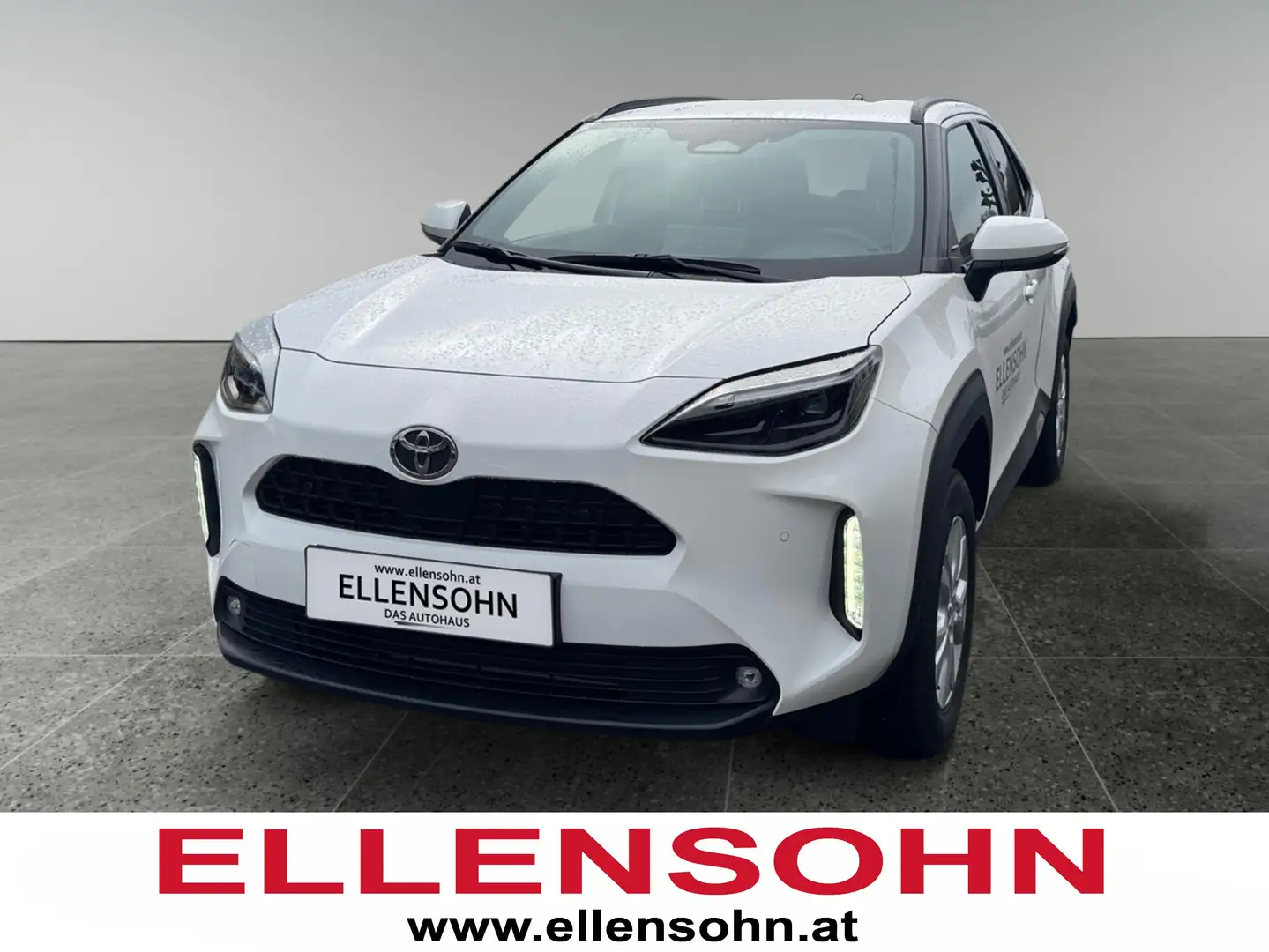 Toyota Yaris Cross - 1,5 l 4x2 HY Active Drive Weiß - 1