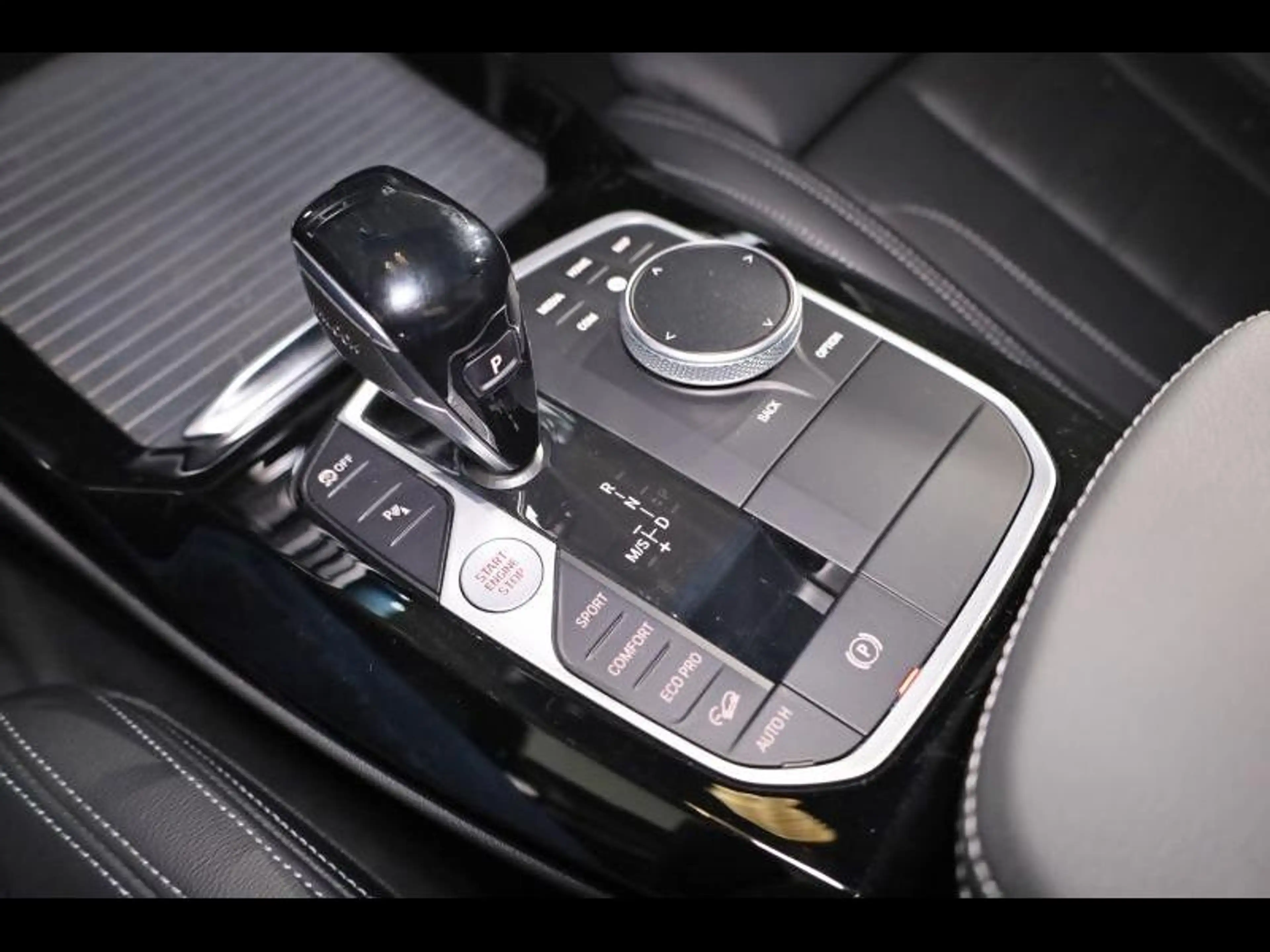 BMW X3 xDrive20i Kit M Sport — photo 12